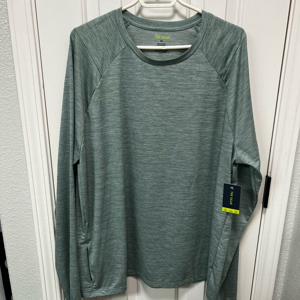 tek gear Long Sleeve Crew Neck Shirt - Sage